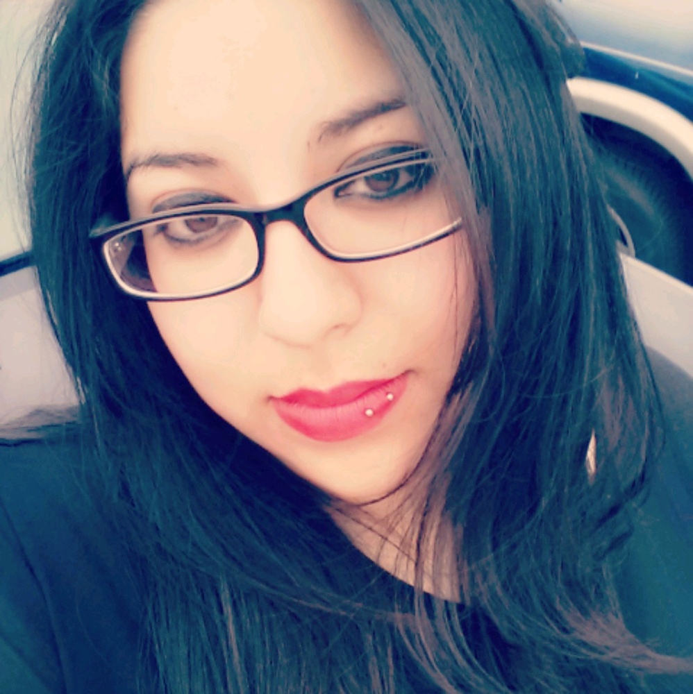 Meet your Posher, Vanessa